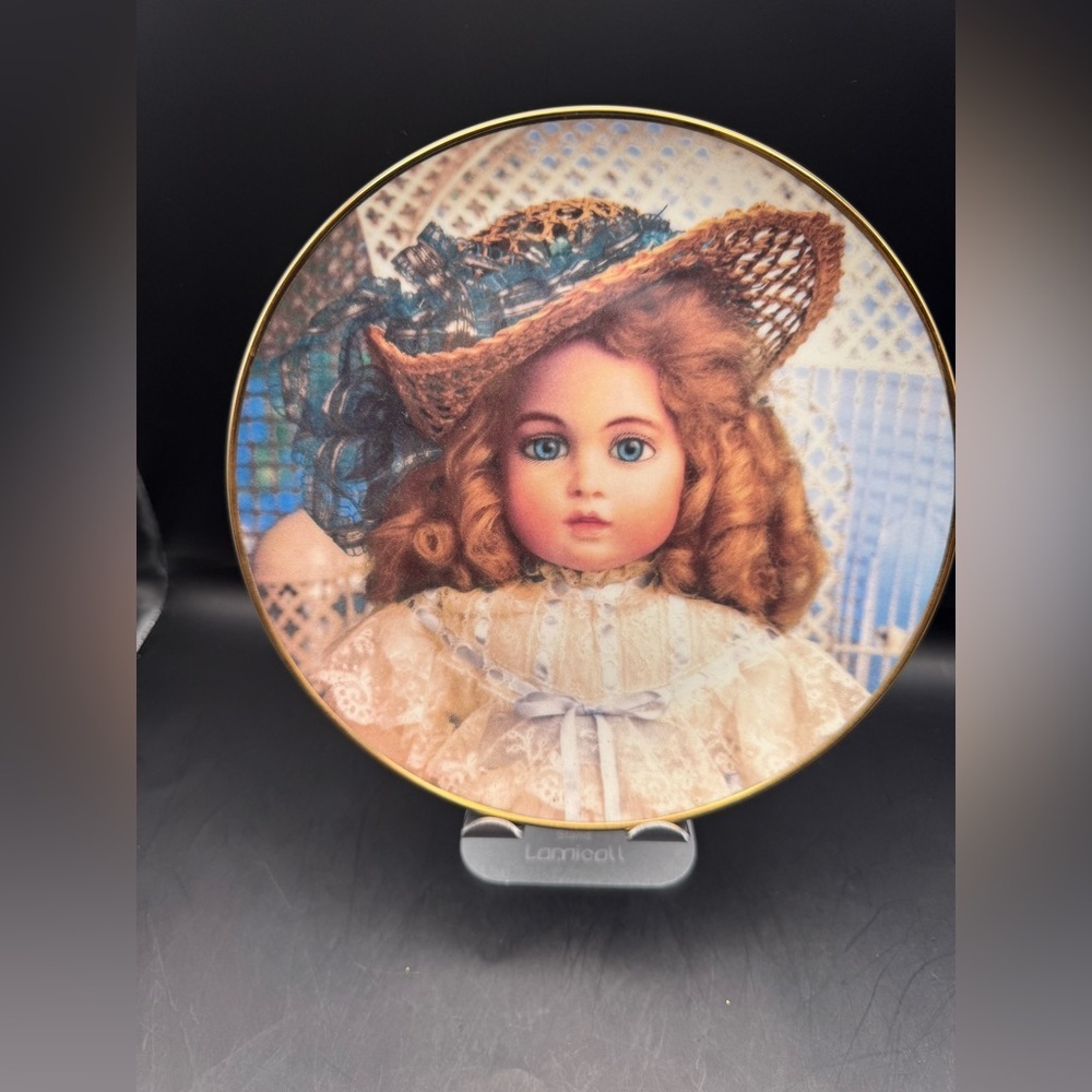 Hanau Doll Museum Plate  "The Antique Doll" Franklin Mint Limited Ed. H7129 Mint